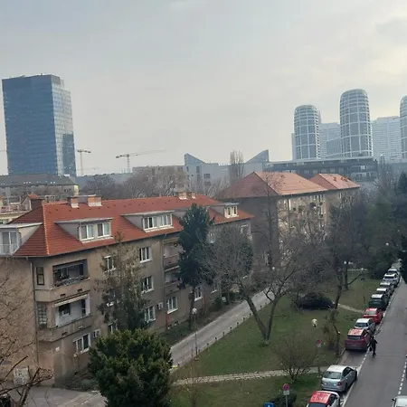 Practical Flat Centre Nivy Bratislava